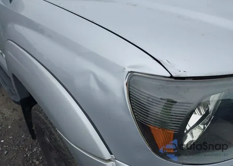 2006 Toyota Tacoma Base V6 from USA, damaged, VIN 3TMLU42N66M006246